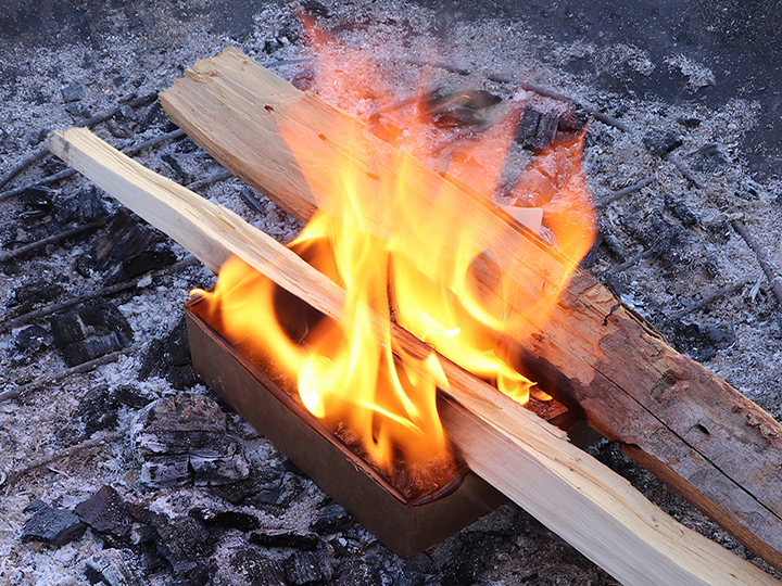 Kindling Stand